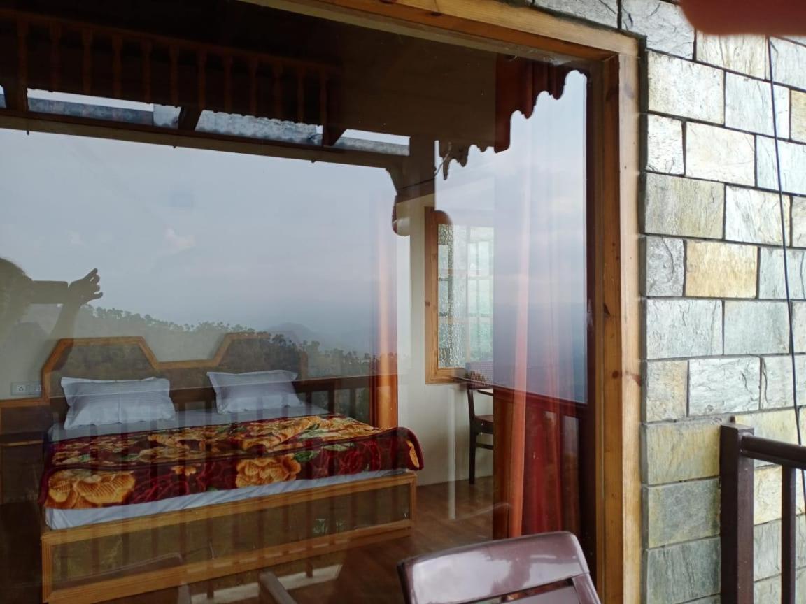 Elphinstone Inn Almora Exterior photo
